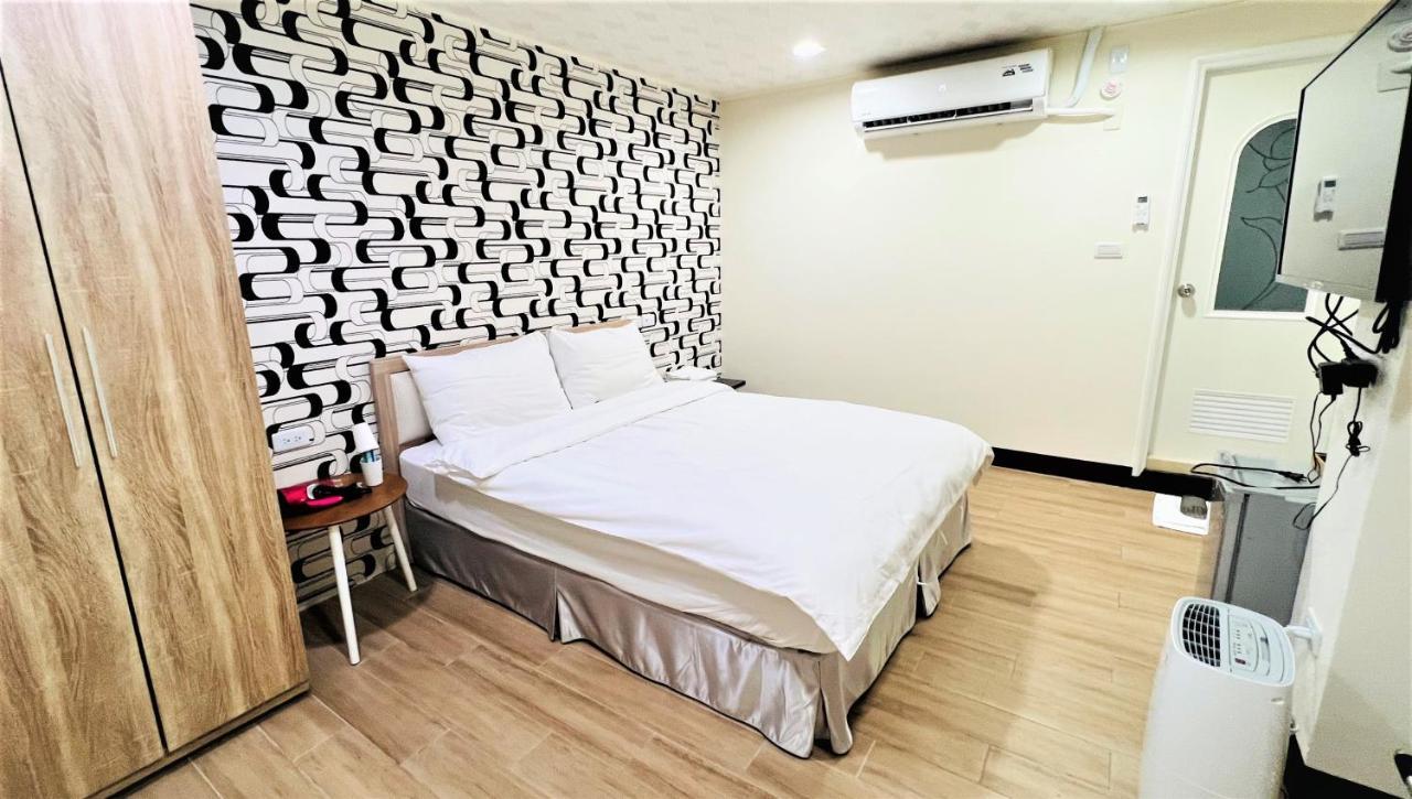 Shining House Tainan Exterior foto